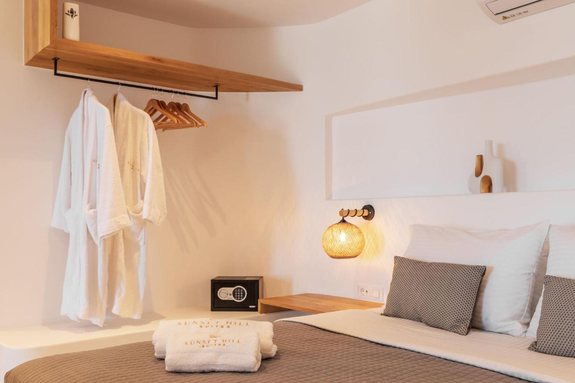 Sunset Hill Suites Mykonos Town Eksteriør bilde